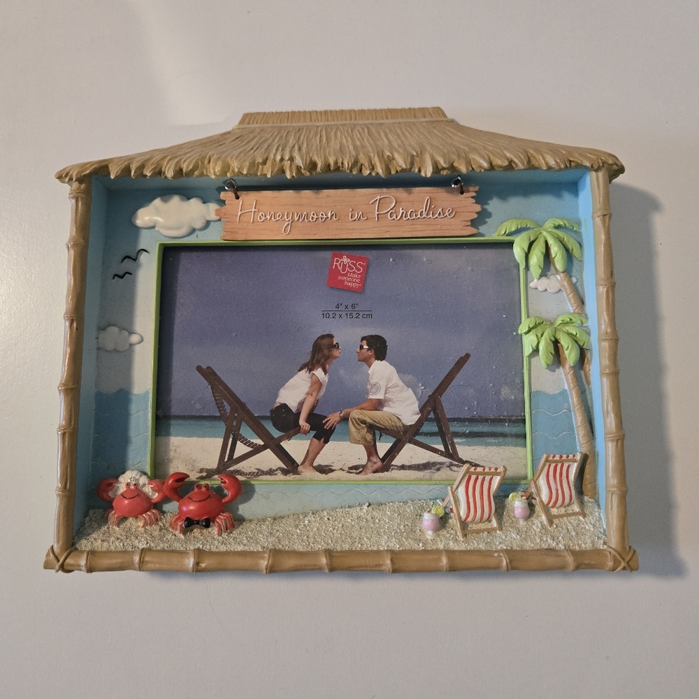 "Honeymoon in Paradise" Tropical Beach Tiki Hut Picture Frame - 3D